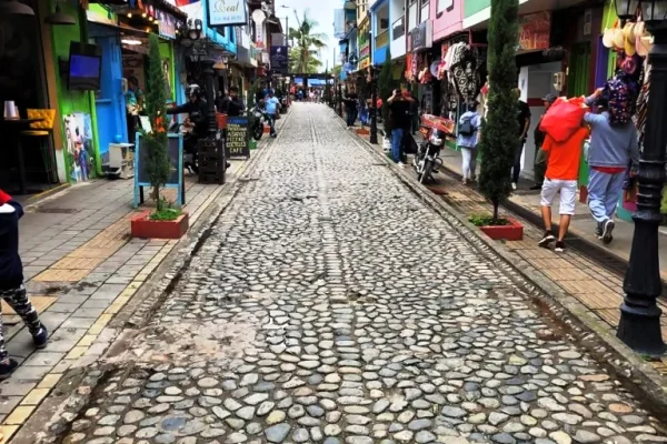 GUATAPE PIEDRA DEL PEÑOL (1)